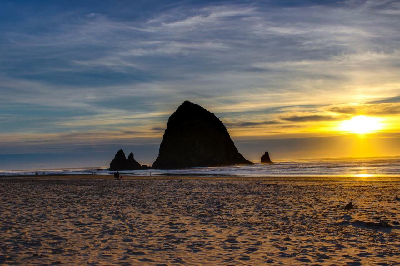 Beaches Inn | Sand Dune Townhouse Cannon Beach Exterior photo